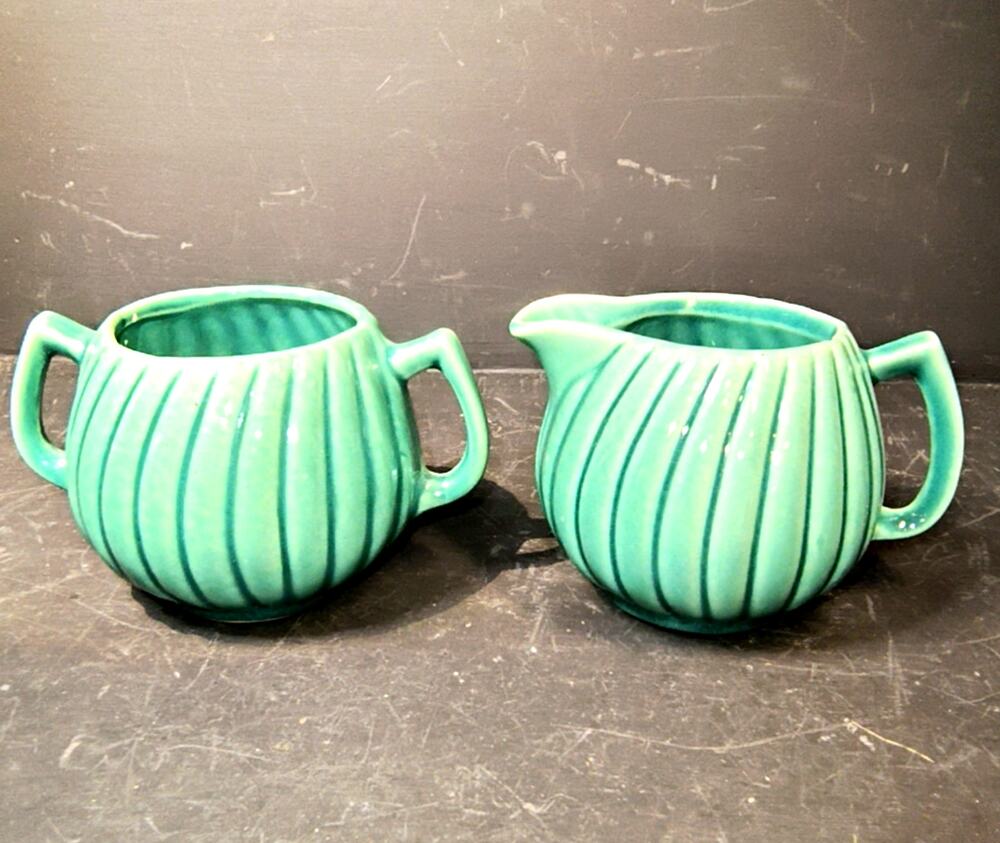 2016. Vintage MCM Teal Ceramic Cream and Sugar Bowl Set